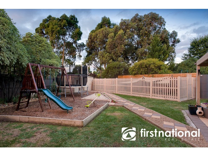 3 Rae Court, Pakenham VIC 3810