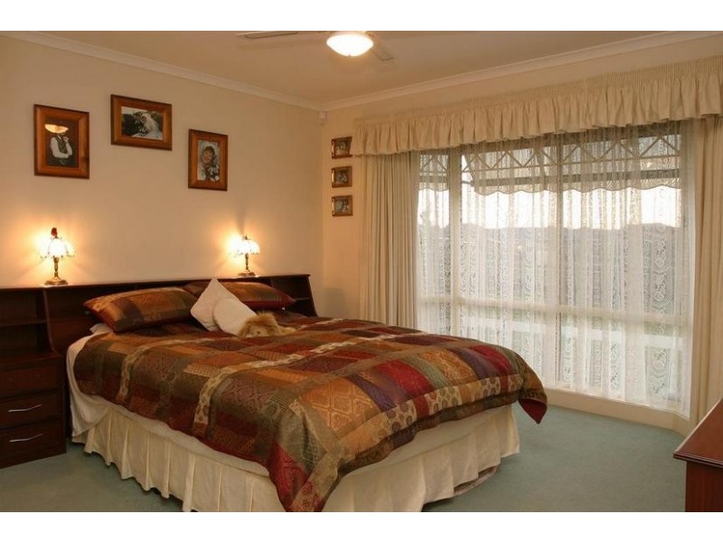 80 McGregor Road, Pakenham VIC 3810