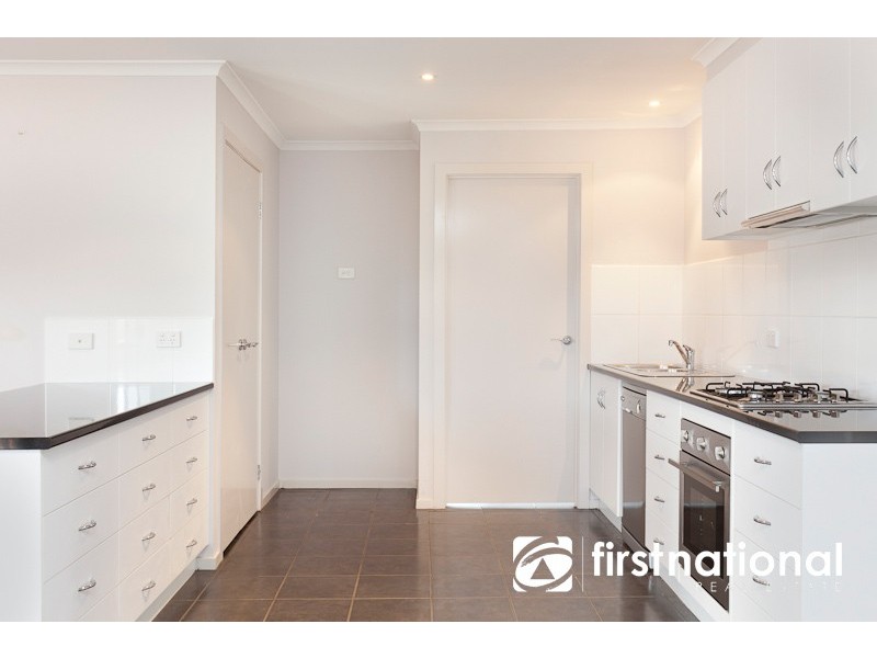 2 Tiffany Close, Pakenham VIC 3810