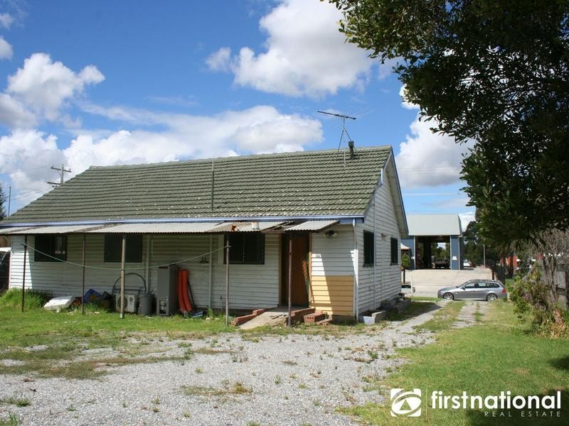 7 Purton Road, Pakenham VIC 3810