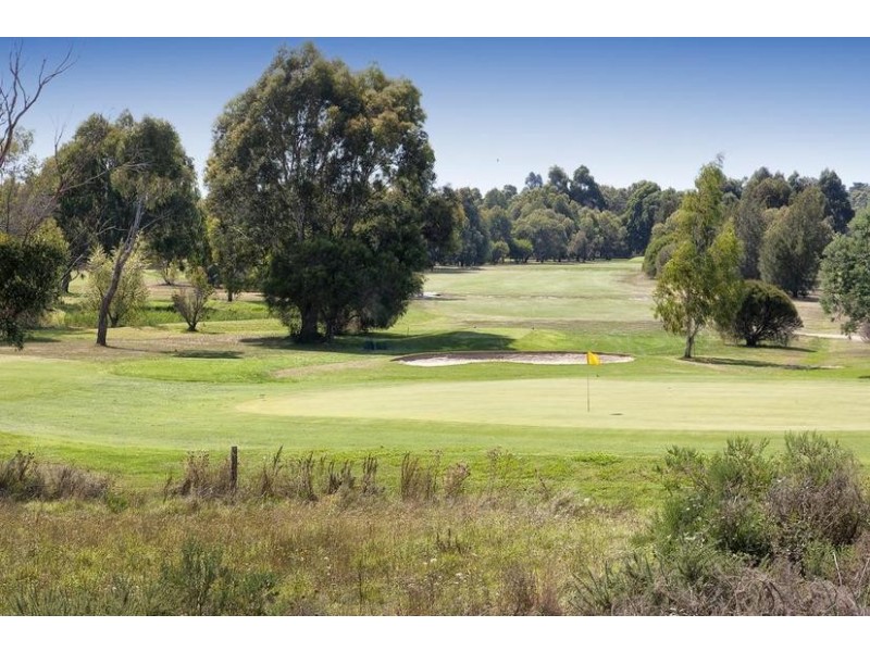 58 Barrington Drive, Pakenham VIC 3810