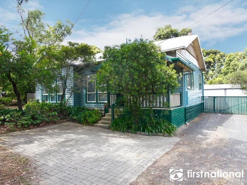 28 Bayview Road, Officer VIC 3809