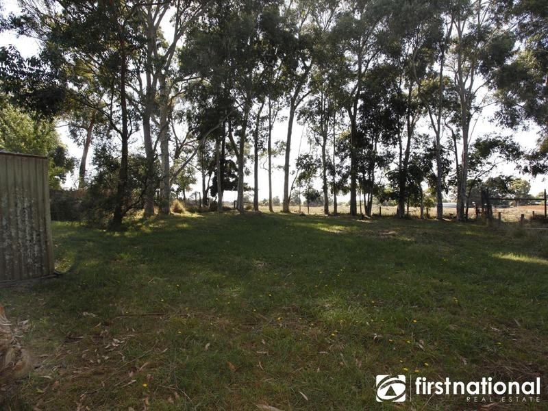 28 Bayview Road, Officer VIC 3809