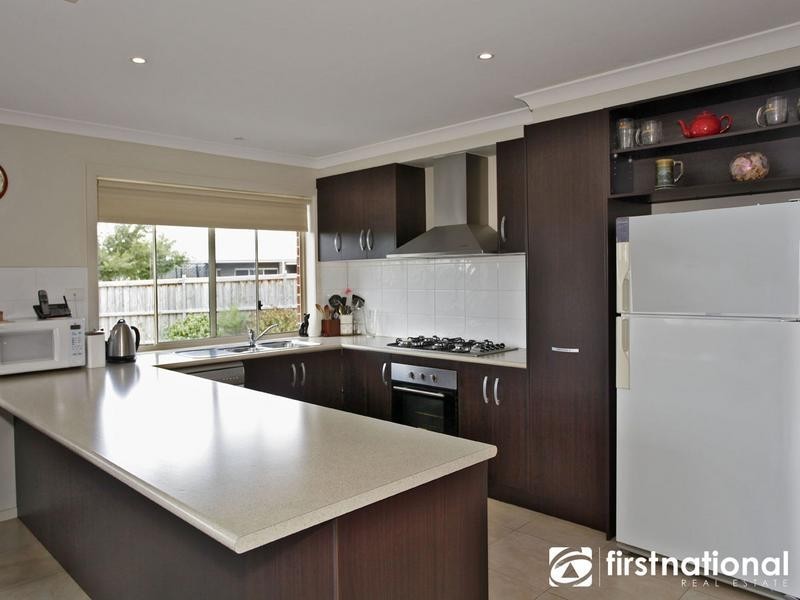 7 Tiffany Close, Pakenham VIC 3810