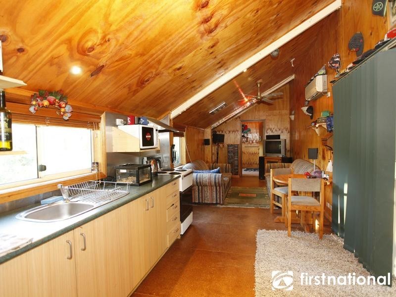 330 Garfield North Road, Garfield North VIC 3814