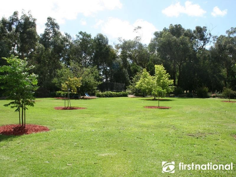 44 Seymour Road, Nar Nar Goon North VIC 3812