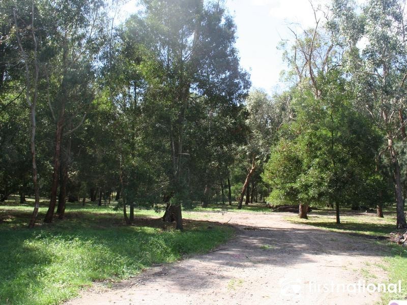 44 Seymour Road, Nar Nar Goon North VIC 3812