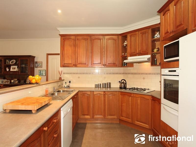 44 Seymour RD, Nar Nar Goon North VIC 3812