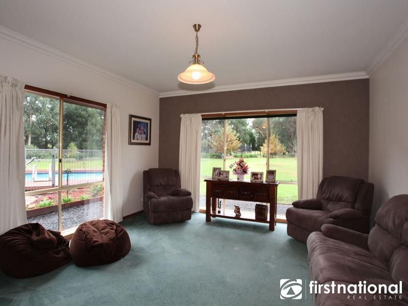 44 Seymour RD, Nar Nar Goon North VIC 3812