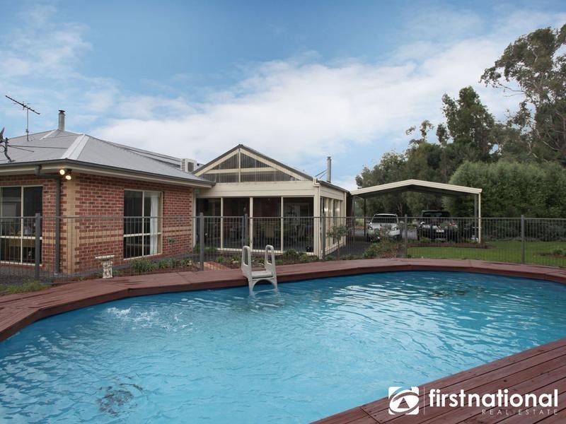 44 Seymour RD, Nar Nar Goon North VIC 3812