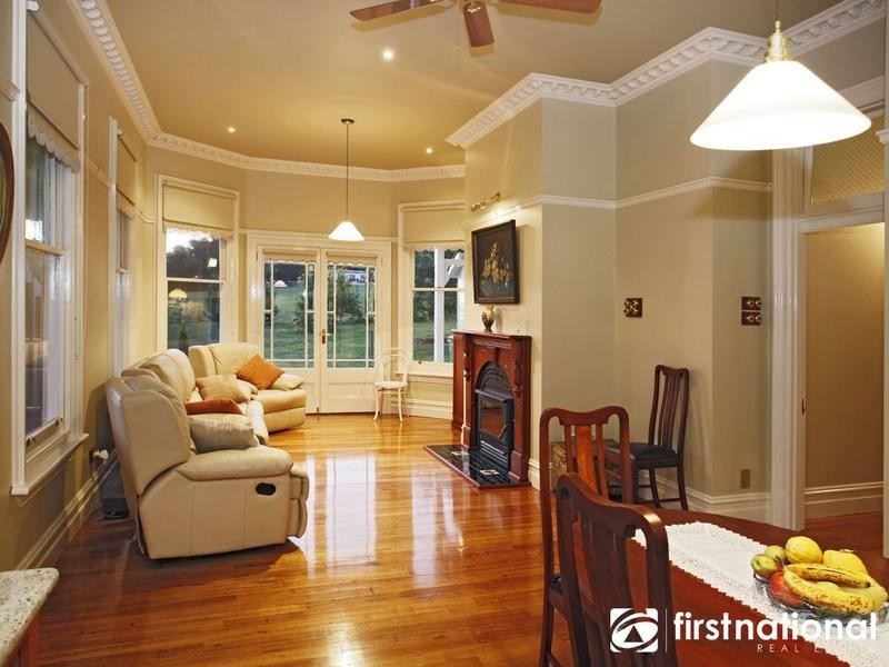 8 Drake Court, Bunyip VIC 3815