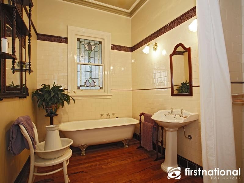 8 Drake Court, Bunyip VIC 3815