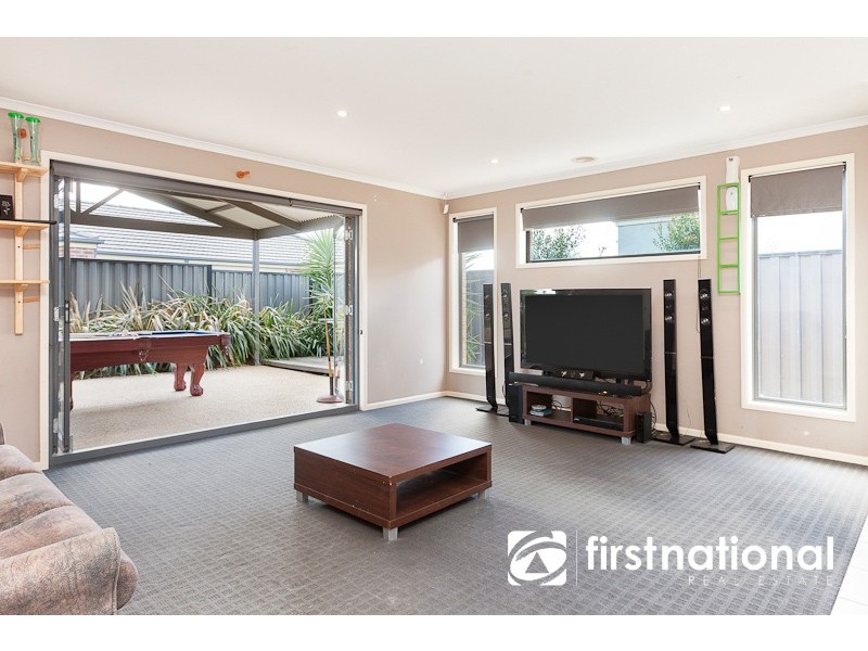 14 Killarney Crescent, Pakenham VIC 3810