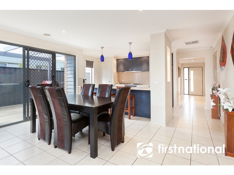 14 Killarney Crescent, Pakenham VIC 3810