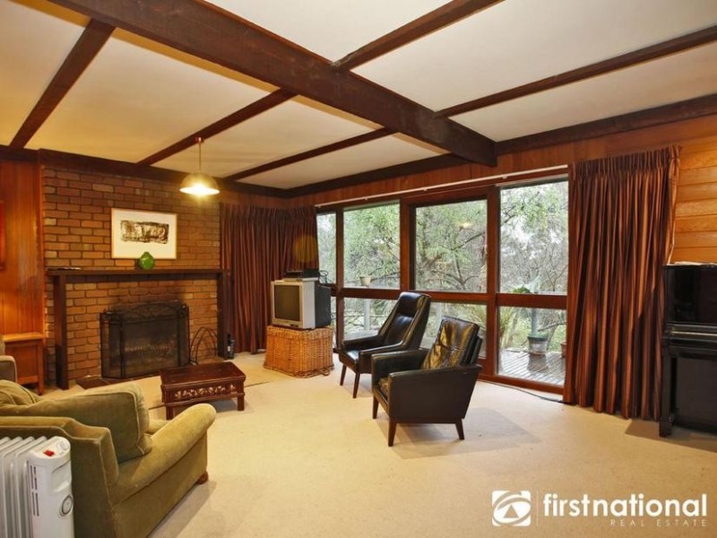 80 Bourkes Creek Road, Pakenham Upper VIC 3810