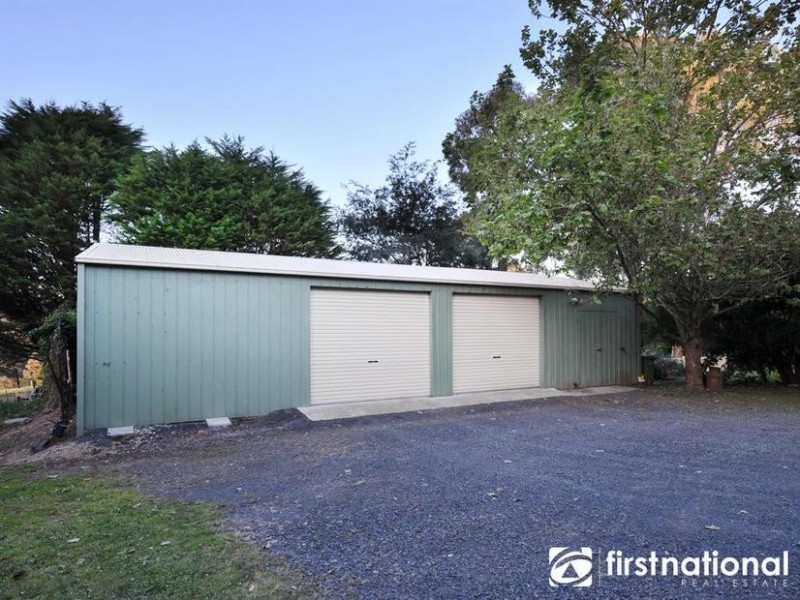 5 Buckland Ln, Pakenham Upper VIC 3810