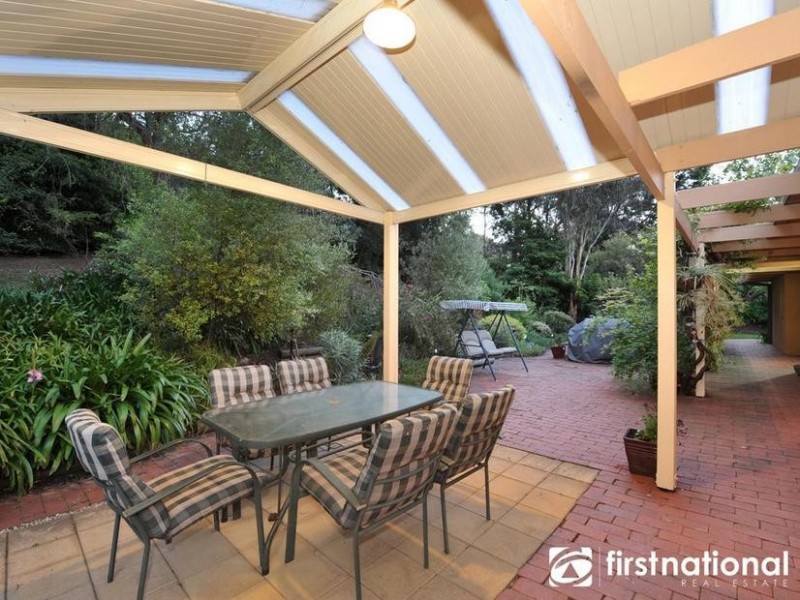 5 Buckland Ln, Pakenham Upper VIC 3810