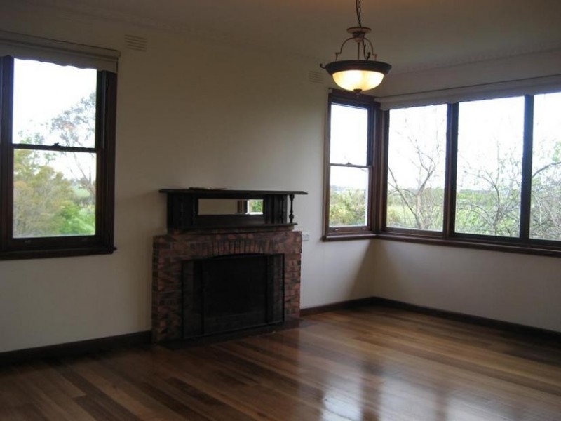 222 Lovers Lane, Garfield VIC 3814