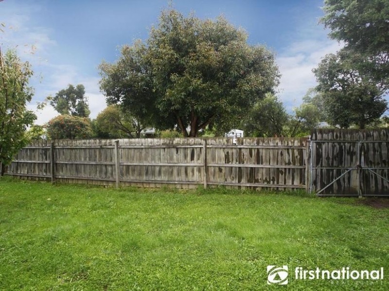 1 Gibb Court, Pakenham VIC 3810