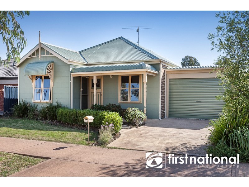 26 Stringy Bark Circuit, Pakenham VIC 3810