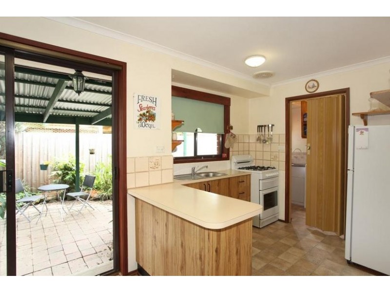 43 Kingston Avenue, Pakenham VIC 3810