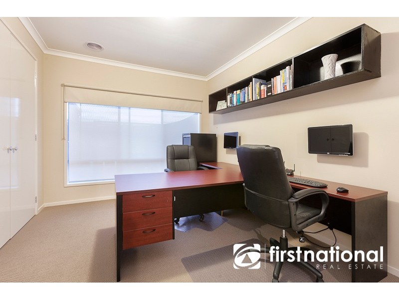 12 Sundew Crescent, Pakenham VIC 3810