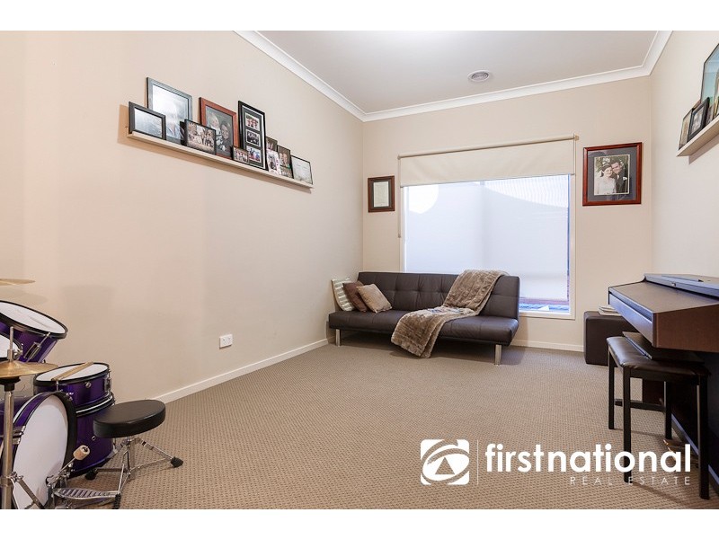 12 Sundew Crescent, Pakenham VIC 3810