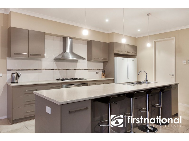 12 Sundew Crescent, Pakenham VIC 3810