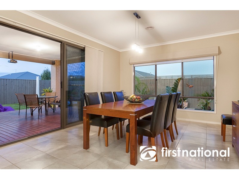 12 Sundew Crescent, Pakenham VIC 3810