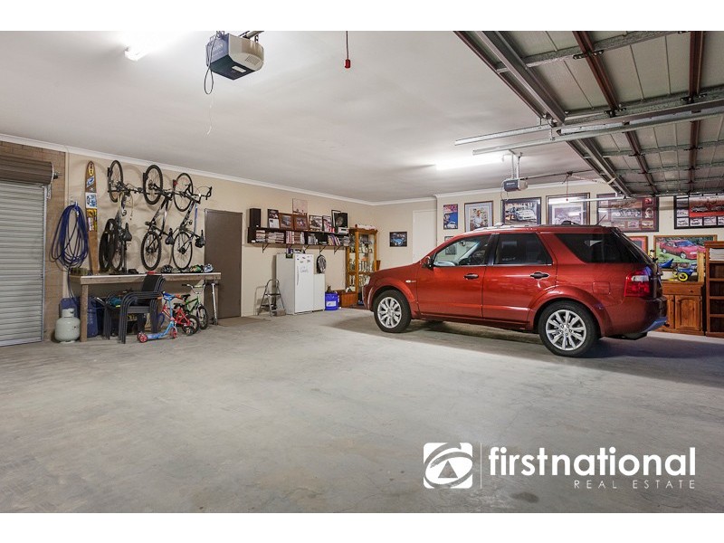 12 Sundew Crescent, Pakenham VIC 3810