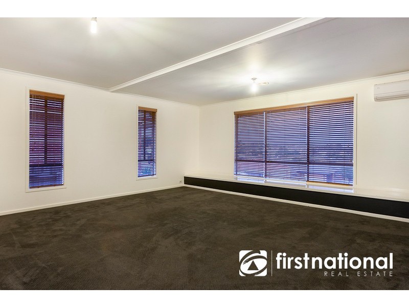 31 Shetland Court, Pakenham VIC 3810