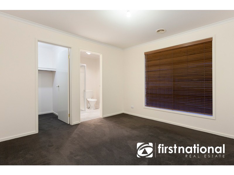 31 Shetland Court, Pakenham VIC 3810