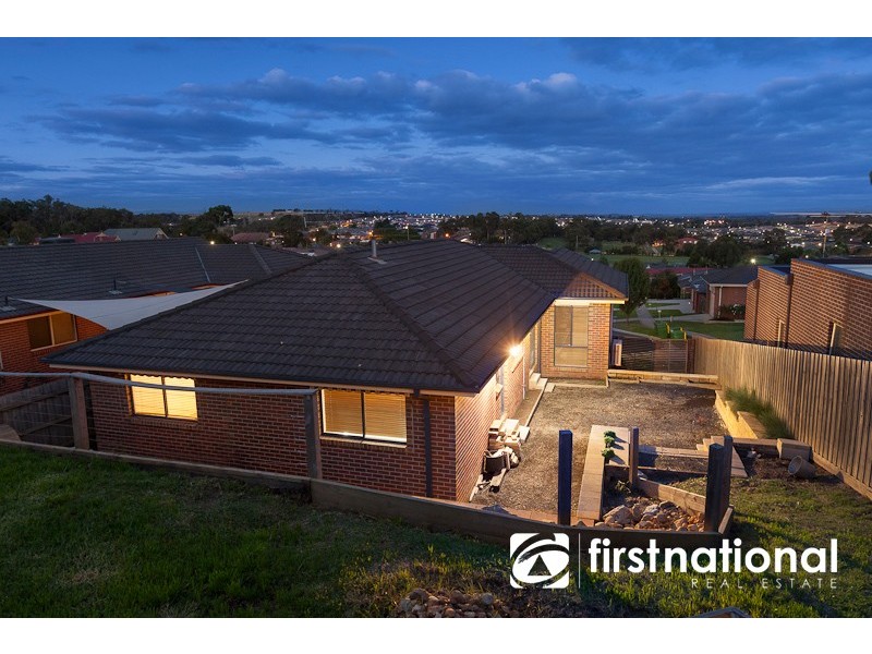 31 Shetland Court, Pakenham VIC 3810