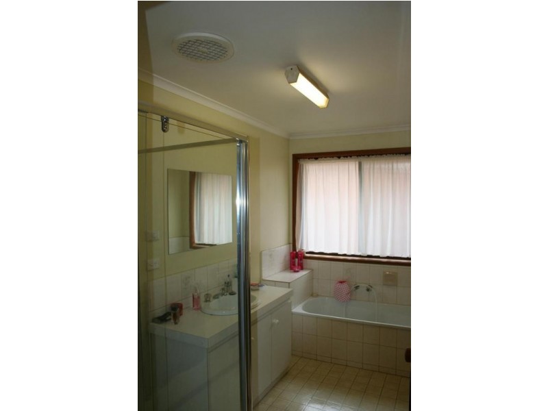 3/3 Jamieson Court, Pakenham VIC 3810