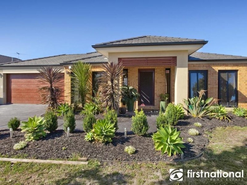 7 Eskdale Court, Pakenham VIC 3810