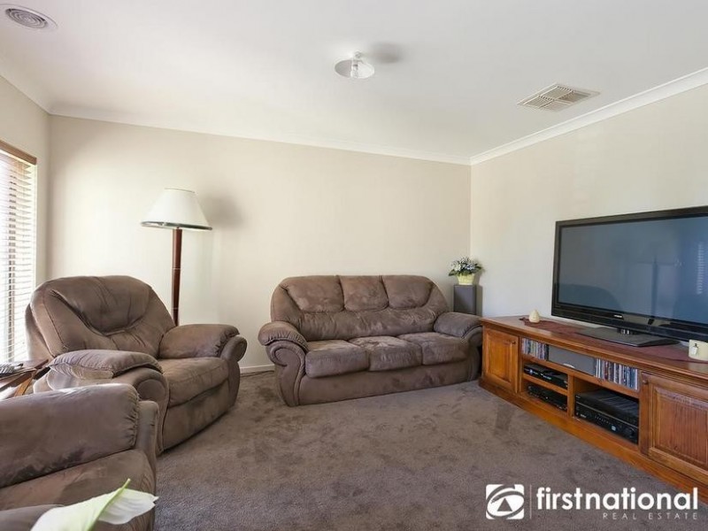 7 Eskdale Court, Pakenham VIC 3810