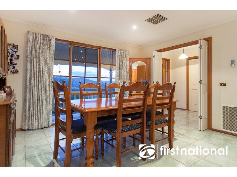 1 Fleming Terrace, Pakenham VIC 3810