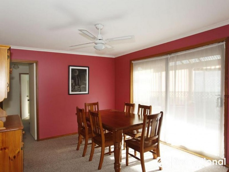 1/11 Beaconsfield Avenue, Beaconsfield VIC 3807