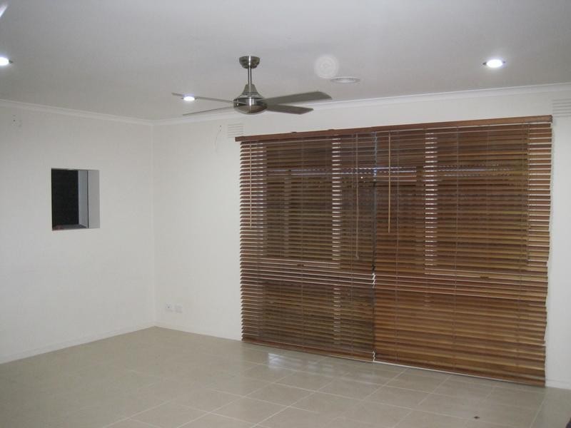 5 Kinsella Court, Pakenham VIC 3810