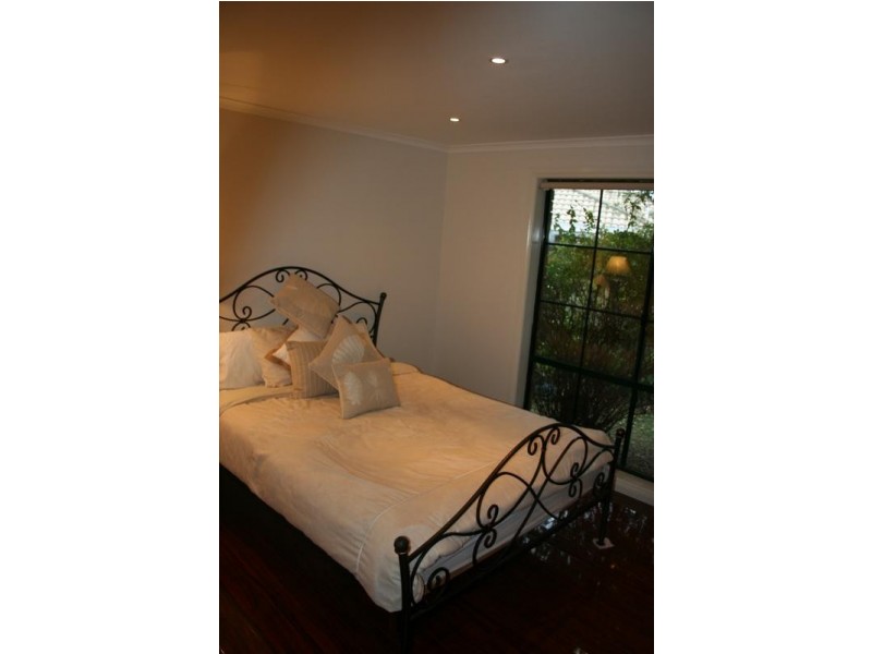 2/7 Dobson Court, Pakenham VIC 3810