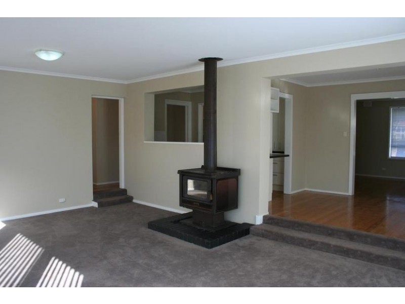 21a Snodgrass Crescent, Pakenham VIC 3810