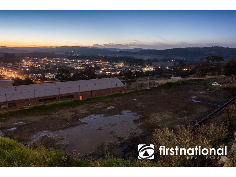 47 Highland Drive, Pakenham VIC 3810