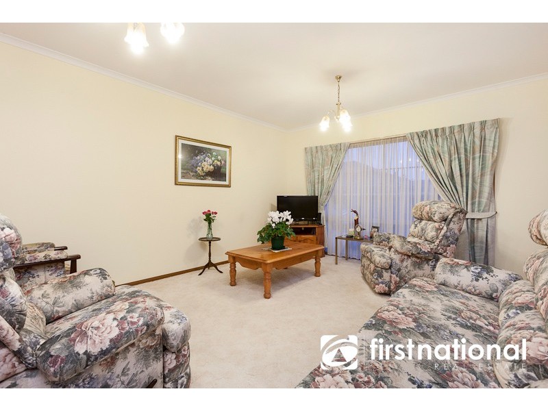 2/36 John Street, Pakenham VIC 3810