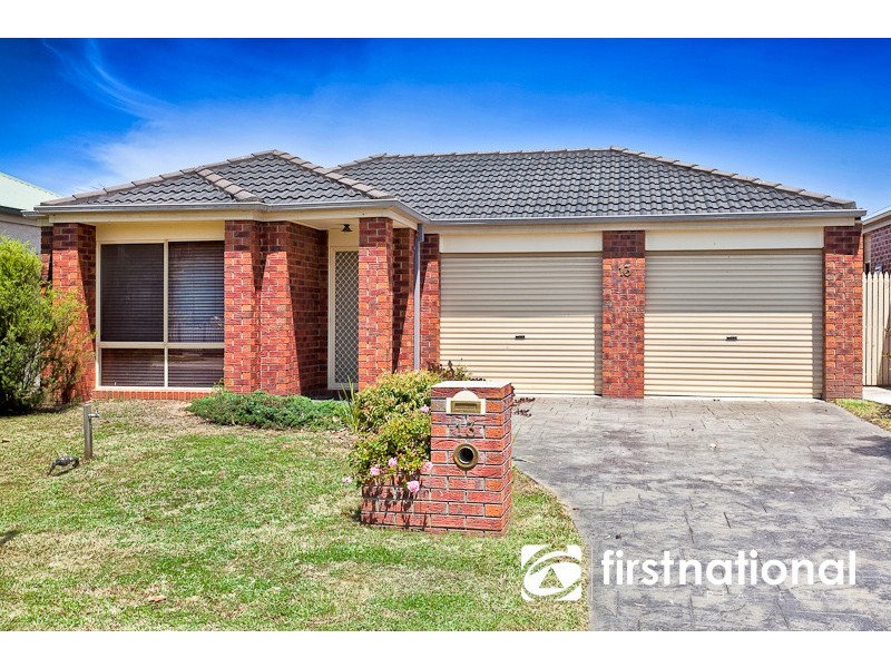 13 Spring Circuit, Pakenham VIC 3810