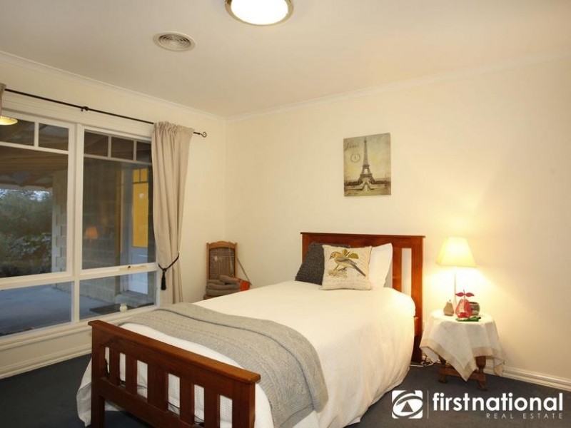 25 Canty Lane, Pakenham VIC 3810