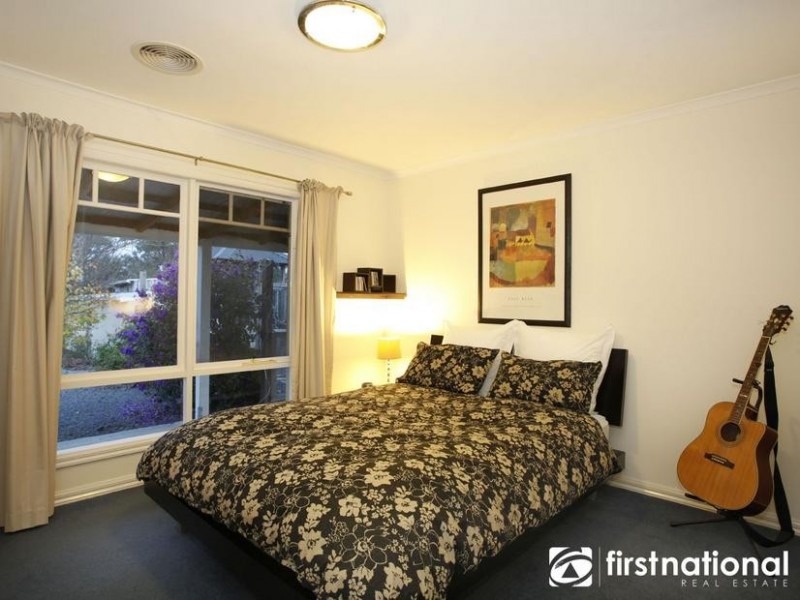 25 Canty Lane, Pakenham VIC 3810