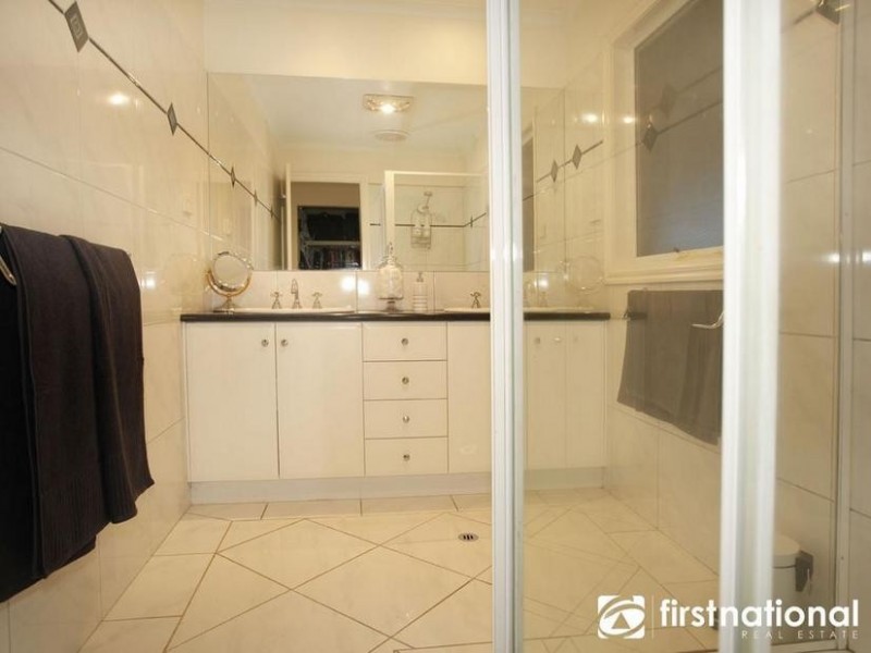 25 Canty Lane, Pakenham Upper VIC 3810