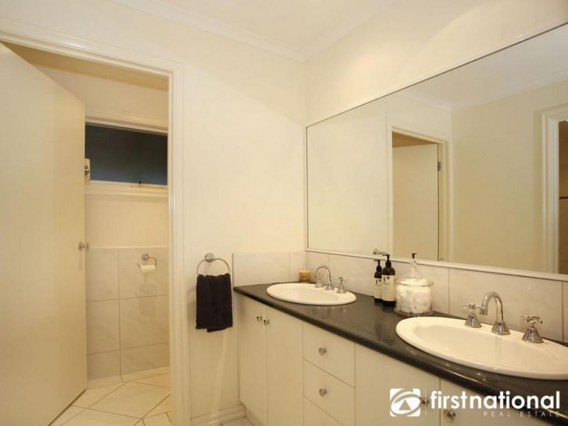 25 Canty Lane, Pakenham Upper VIC 3810