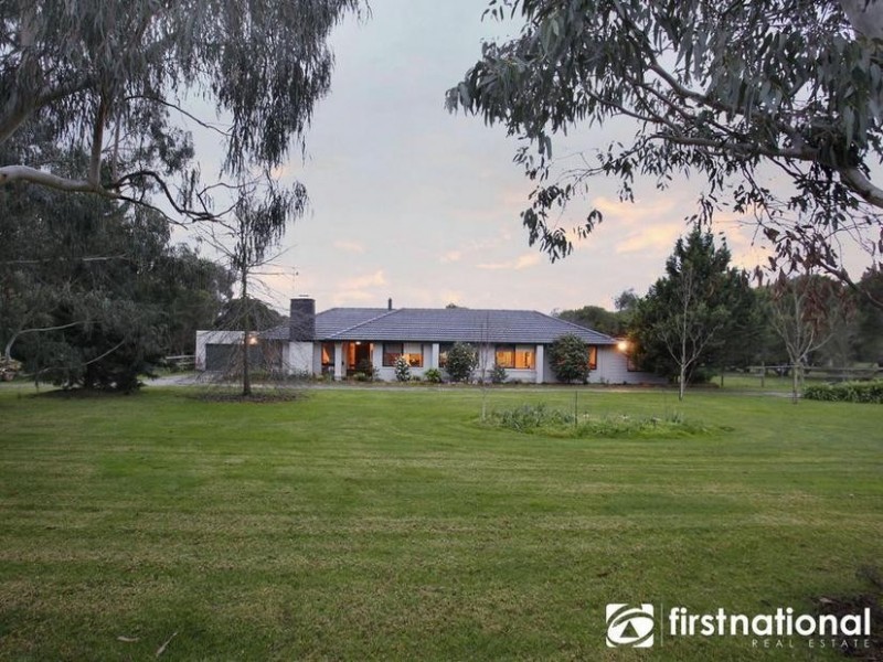 4 Latta Rd, Nar Nar Goon VIC 3812