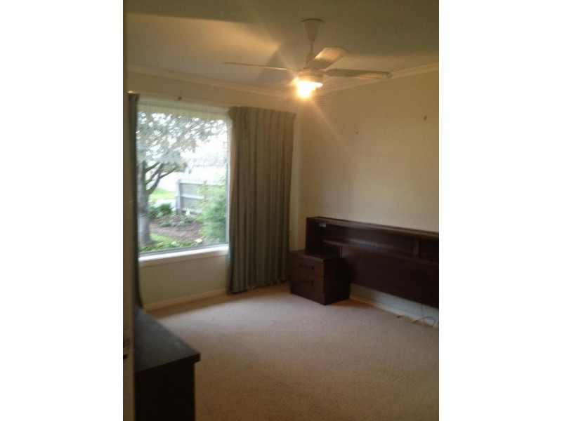 1 Acacia Court, Pakenham VIC 3810